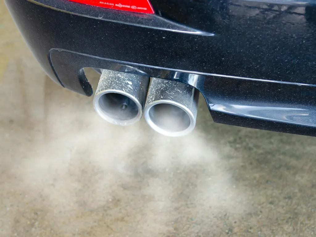Connaître le taux de CO2 d'une voiture d'occasion : guide pratique pour acheteurs